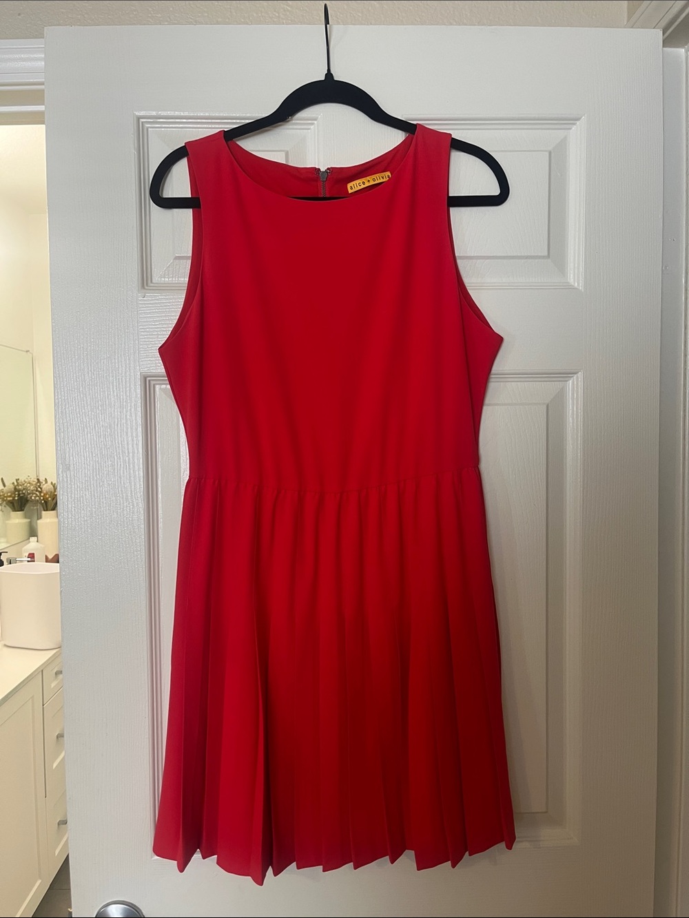 Alice + Olivia Vibrant Red Sleeveless Dress Medium